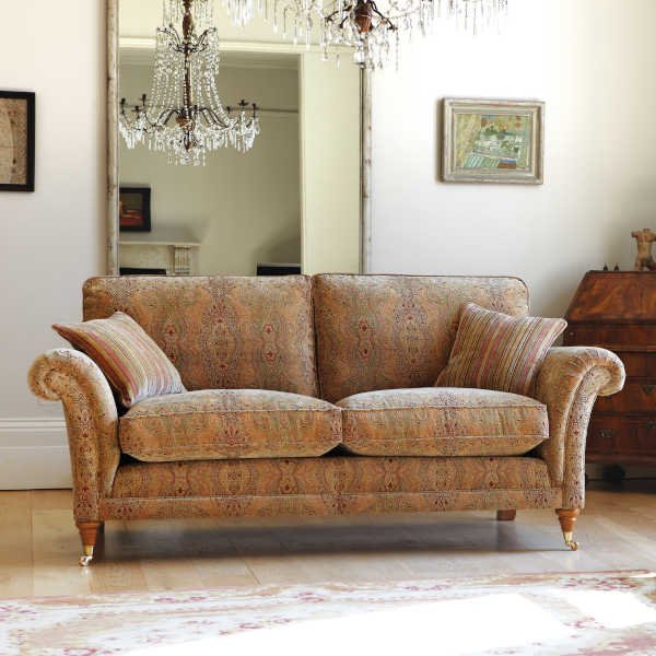 Luxurious & Beautiful British Sofas & Chairs